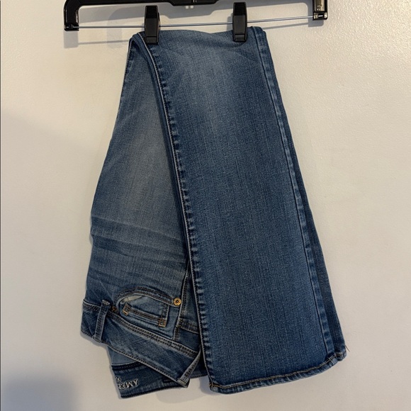 American Eagle Low Rise Kick Boot Jeans 0 - Picture 6 of 10